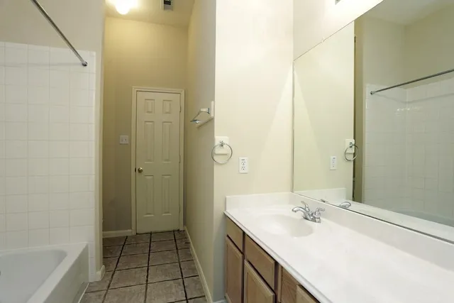 $2,300 | 6011 Stevens Creek Court, Richmond, TX 77469