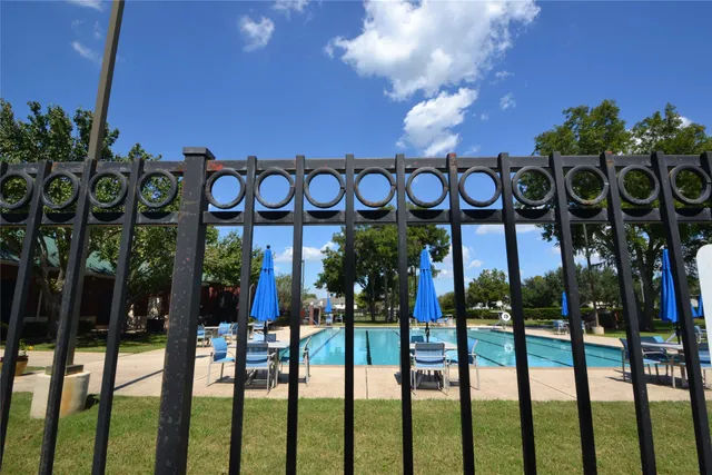 $2,300 | 6011 Stevens Creek Court, Richmond, TX 77469
