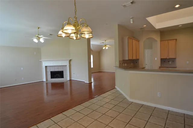 $2,300 | 6011 Stevens Creek Court, Richmond, TX 77469