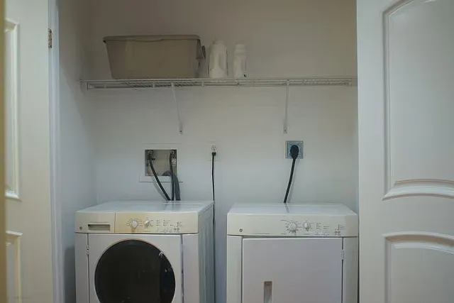 $966,900 | 518 Calvin Lane, Rockville, MD 20851