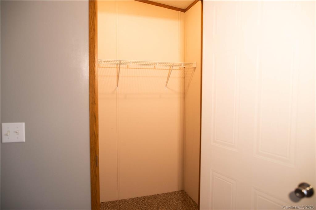 7201 Pyramid Road Hickory, NC 28602 - Photo 12 of 38 Gallery Image 12