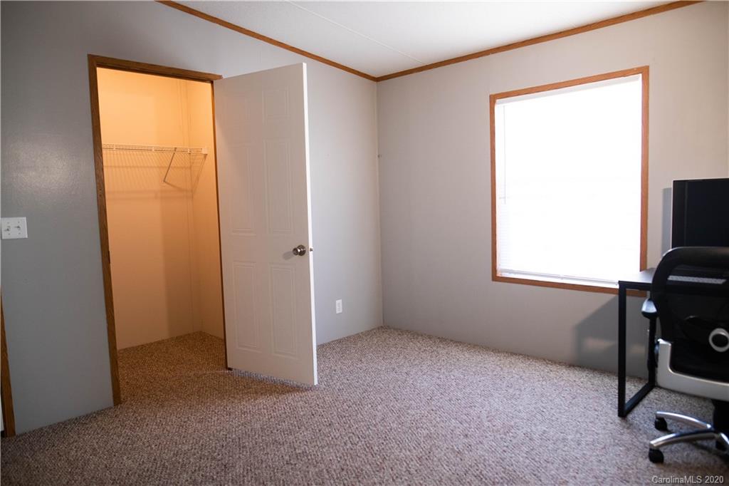 7201 Pyramid Road Hickory, NC 28602 - Photo 13 of 38 Gallery Image 13