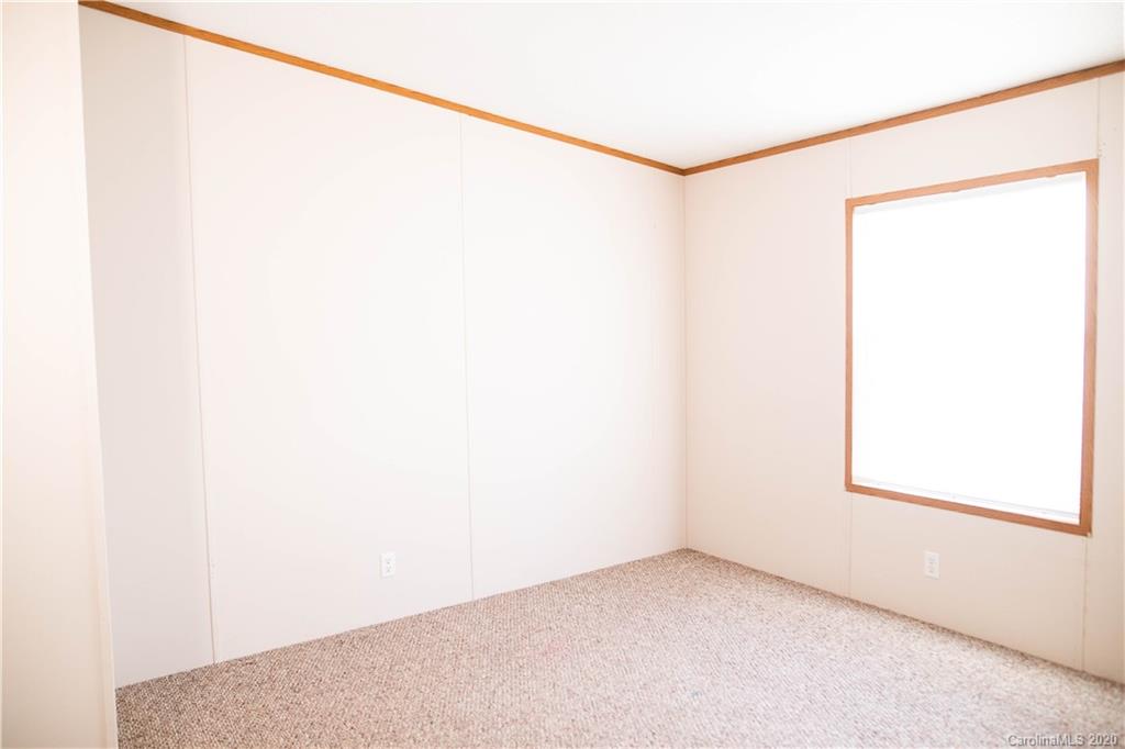 7201 Pyramid Road Hickory, NC 28602 - Photo 14 of 38 Gallery Image 14