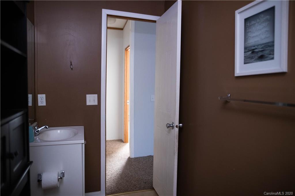 7201 Pyramid Road Hickory, NC 28602 - Photo 23 of 38 Gallery Image 23
