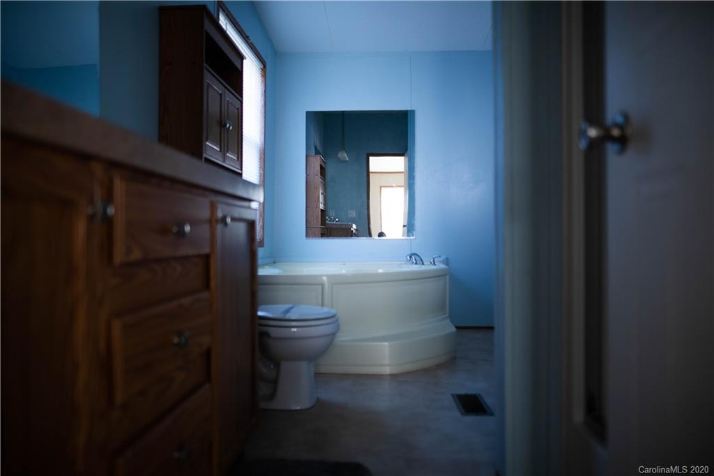 7201 Pyramid Road Hickory, NC 28602 - Photo 30 of 38 Gallery Image 30