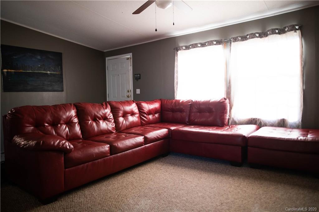 7201 Pyramid Road Hickory, NC 28602 - Photo 8 of 38 Gallery Image 8