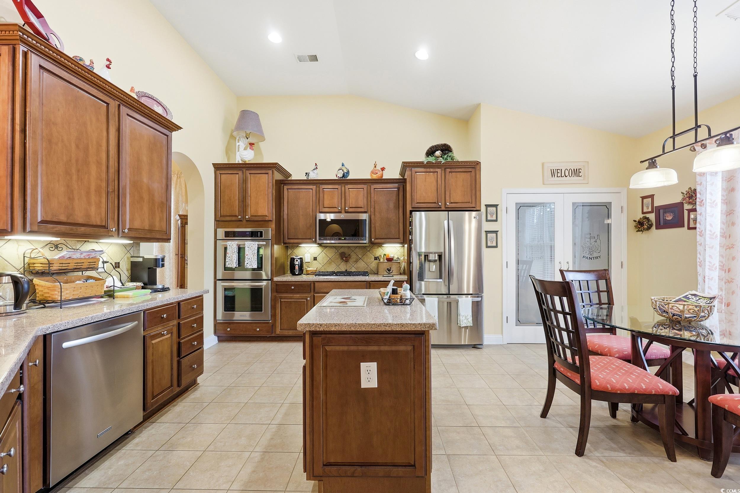 358 Trestle Way Conway, SC 29526 - Photo 11 of 39 Gallery Image 11