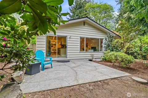 $930,000 | 10758 Ashworth Avenue North, Seattle, WA 98133