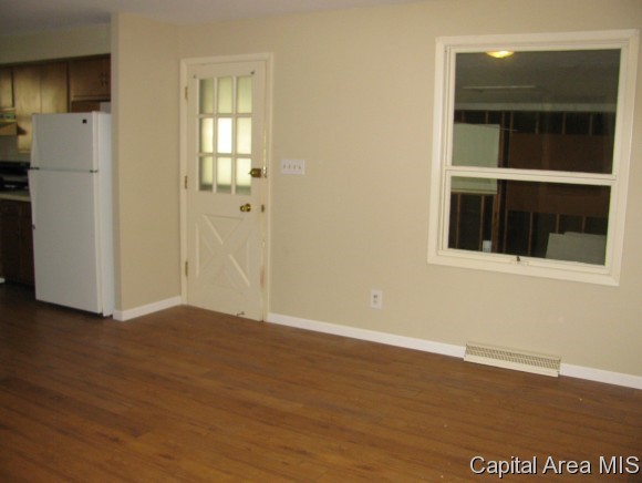 9 Marian Lane Springfield, IL 62704 - Photo 3 of 16 Gallery Image 3