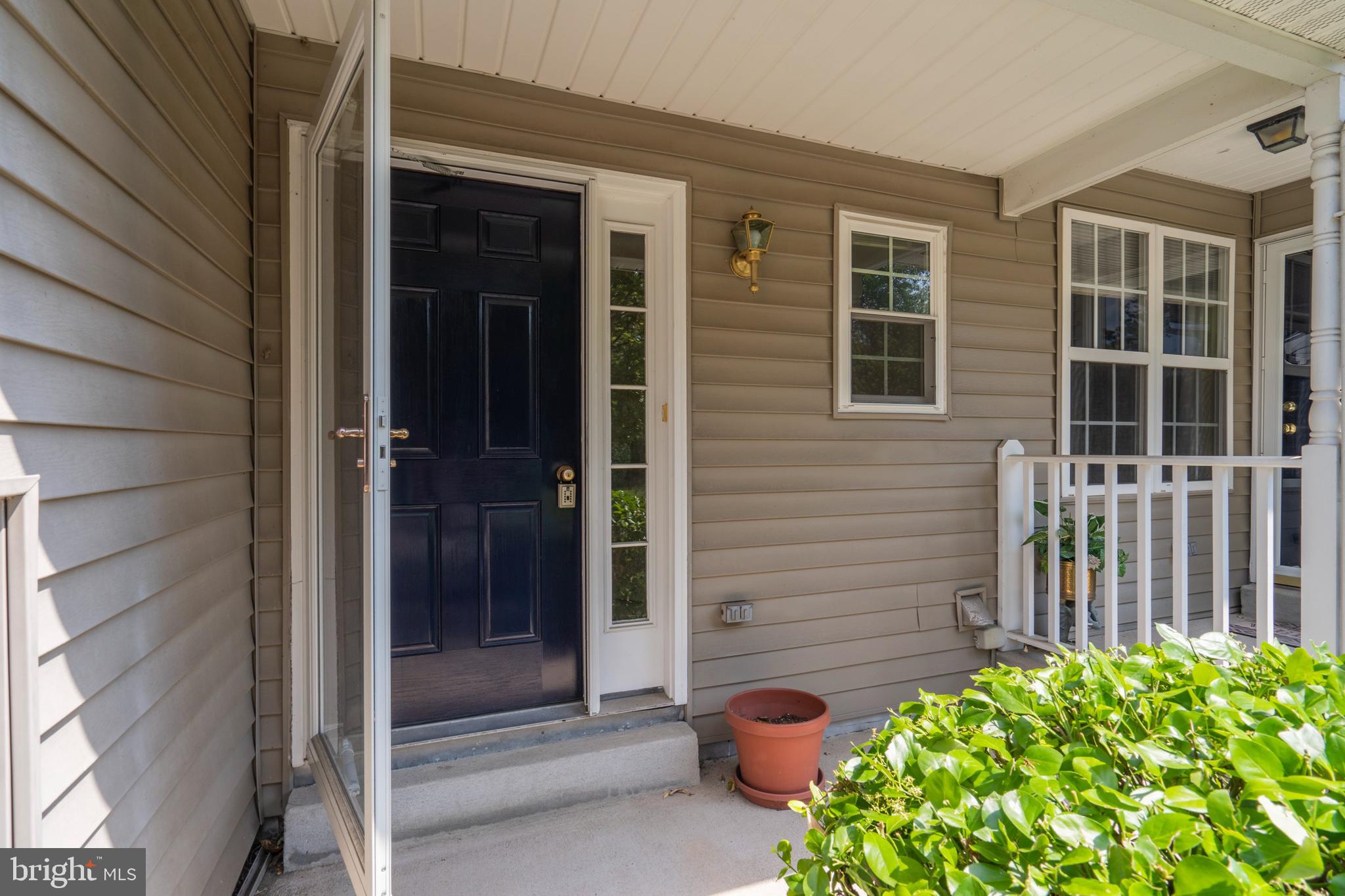 35 Walker Road Royersford, PA 19468 - Photo 4 of 41 Front of the Home