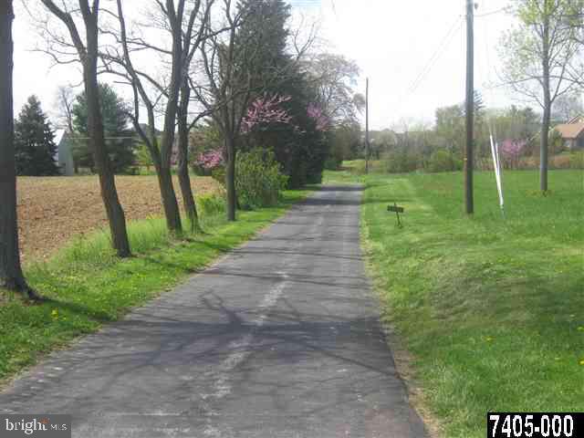 1750 Youngs Road Hanover, PA 17331 - Photo 16 of 22