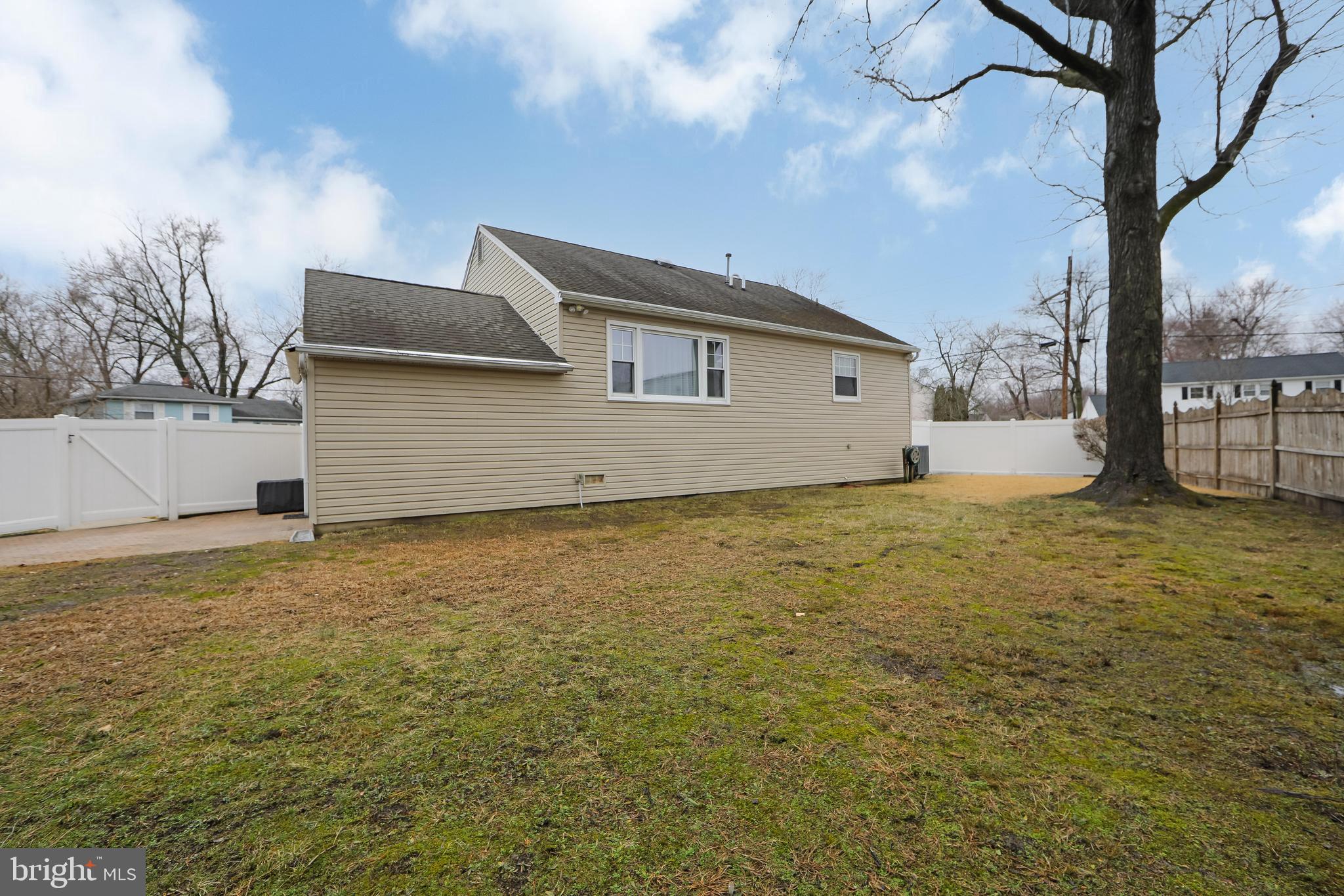 11 Heritage Road Marlton, NJ 08053 - Photo 7 of 36