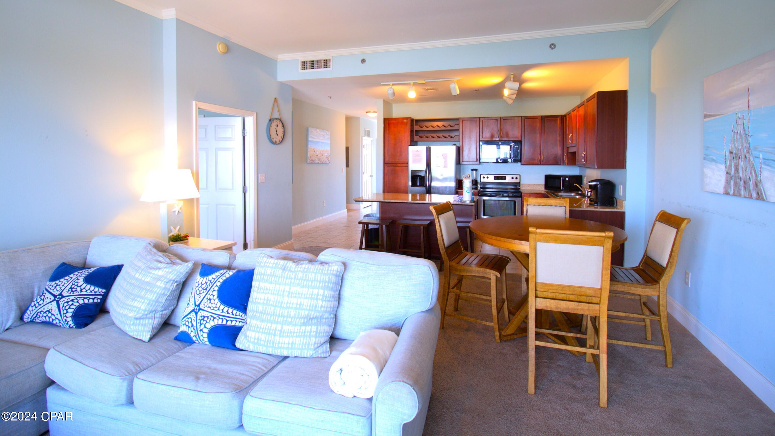 9902 South Thomas Dr Unit 2033  