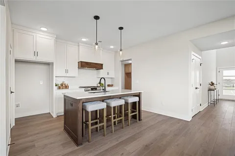 $654,200 | 9537 Jupiter Street, Lenexa, KS 66219