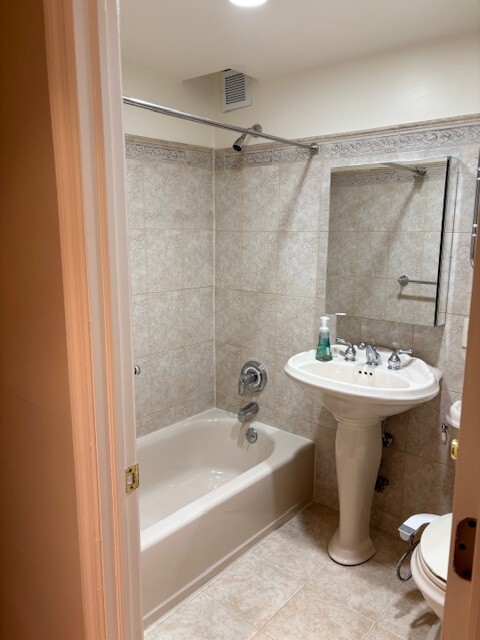 211 Thompson Street, Unit 5C Manhattan, NY 10012 - Photo 10 of 12