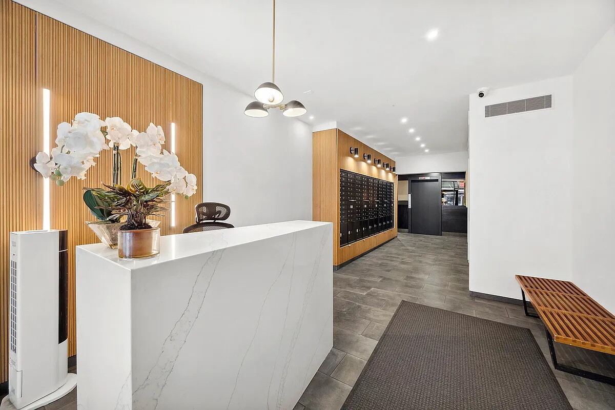 211 Thompson Street, Unit 5C Manhattan, NY 10012 - Photo 2 of 12