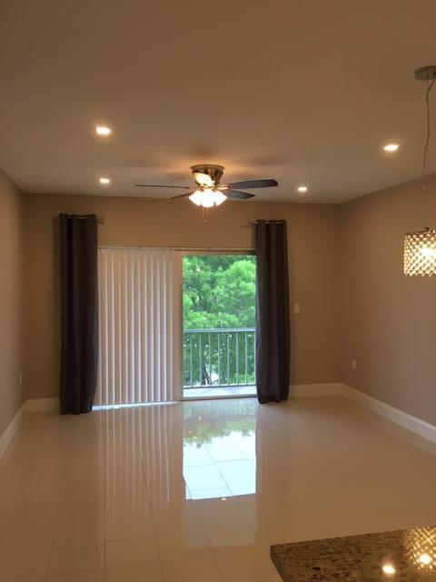 50 Southwest 3rd Avenue, Unit 4080 Boca Raton, FL 33432 - Photo 13 of 22 B619F01C-3D4D-4E30-B612-9D29F64E5CA3