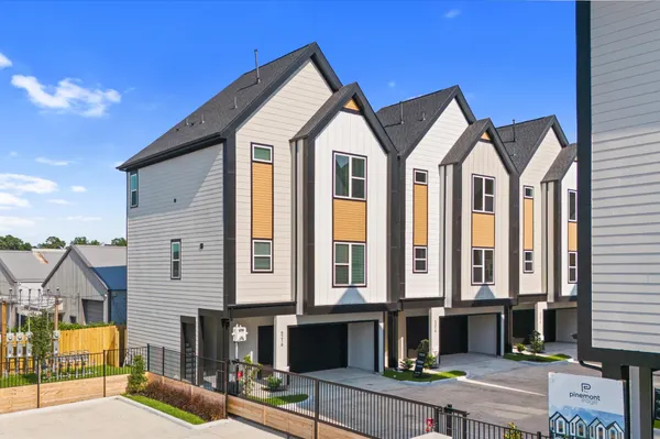 $2,395 | 5209 Green Pine Tree Drive, Houston, TX 77018