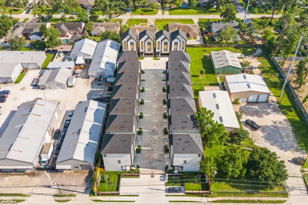 $2,395 | 5209 Green Pine Tree Drive, Houston, TX 77018