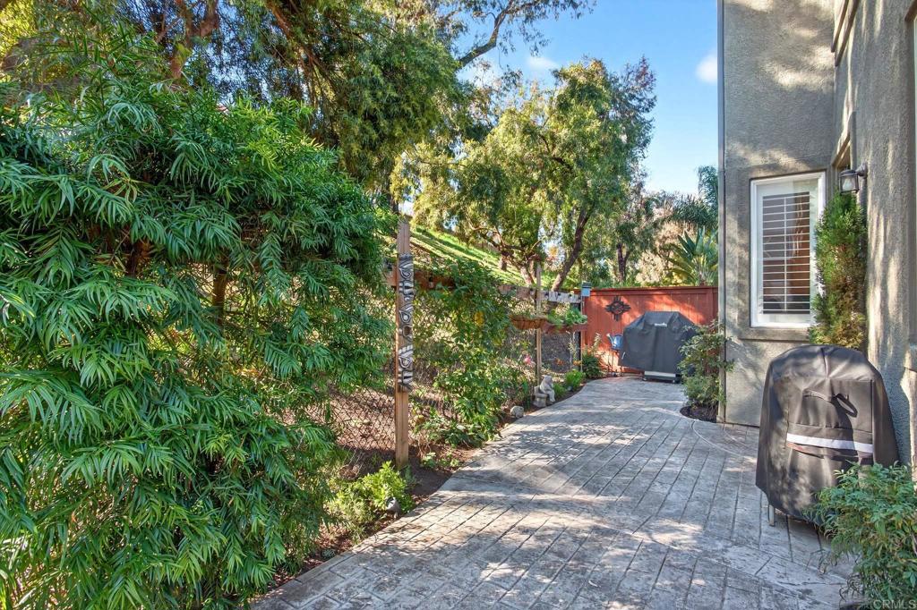 5531 Foxtail Loop Carlsbad, CA 92010 - Photo 33 of 58