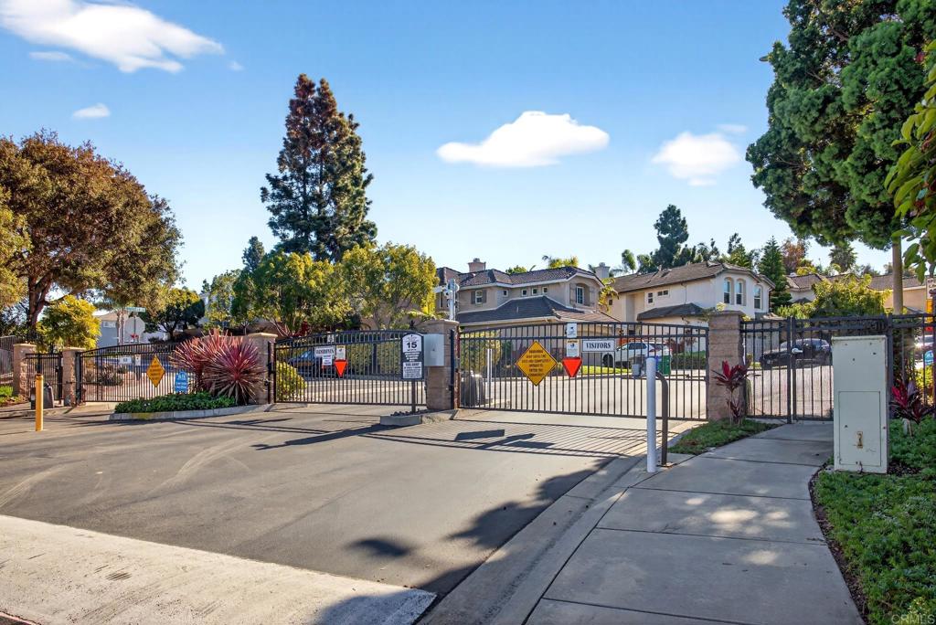 5531 Foxtail Loop Carlsbad, CA 92010 - Photo 4 of 62