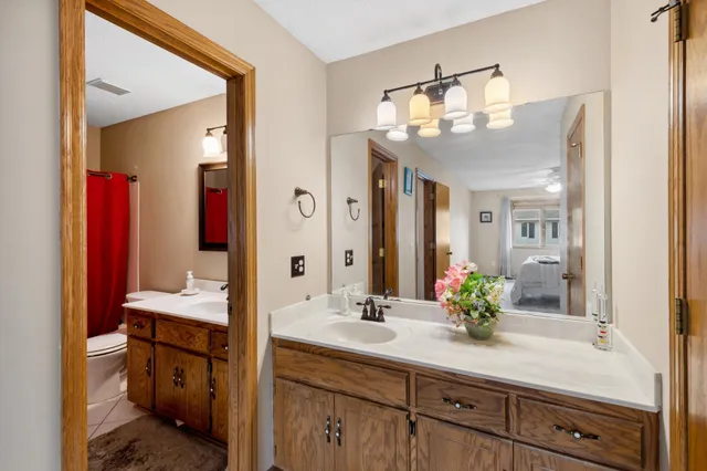 $275,000 | 14797 Lower Endicott Way, Apple Valley, MN 55124