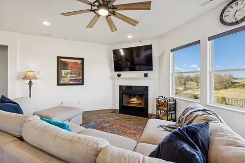 $497,500 | 4205 Ellie Court, Columbia, TN 38401