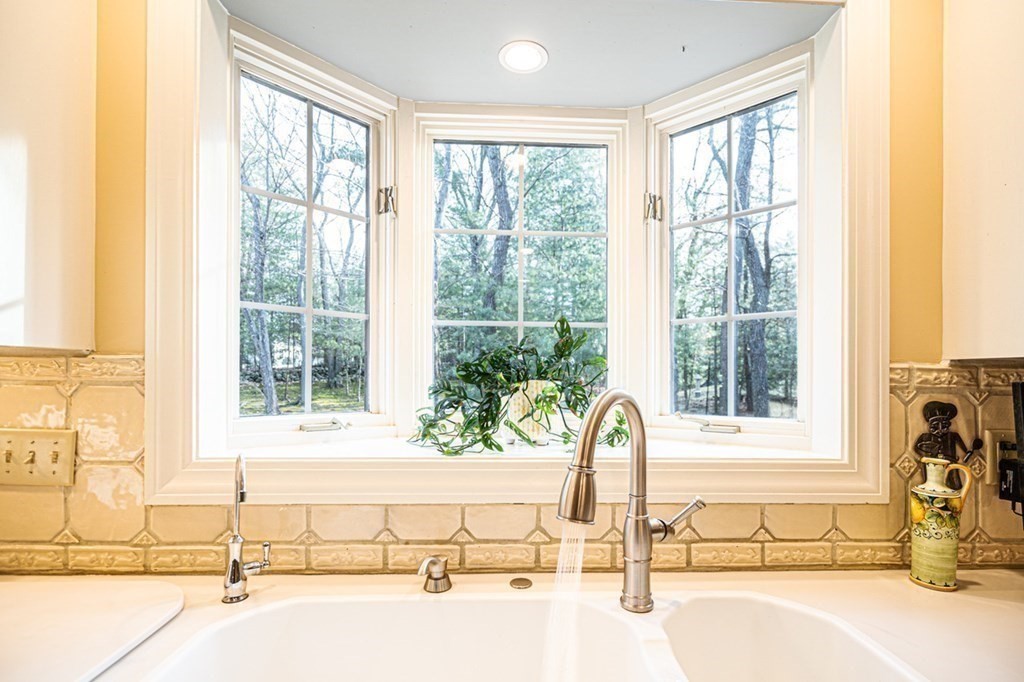 20 James Millen Road North Reading, MA 01864 - Photo 3 of 34 Gallery Image 3