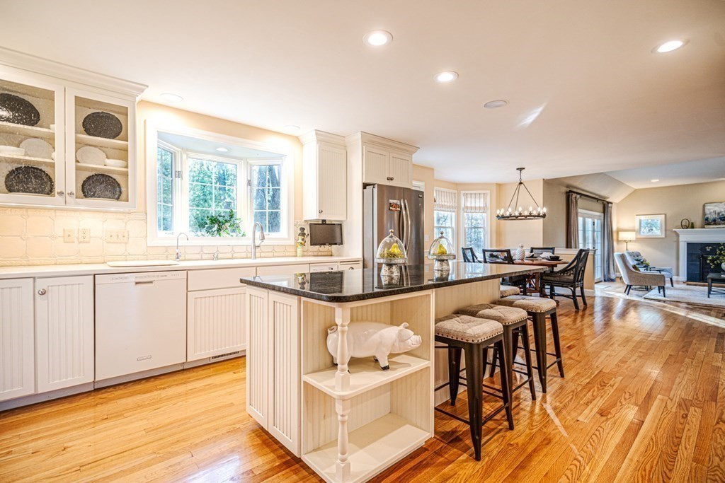 20 James Millen Road North Reading, MA 01864 - Photo 4 of 34 Gallery Image 4