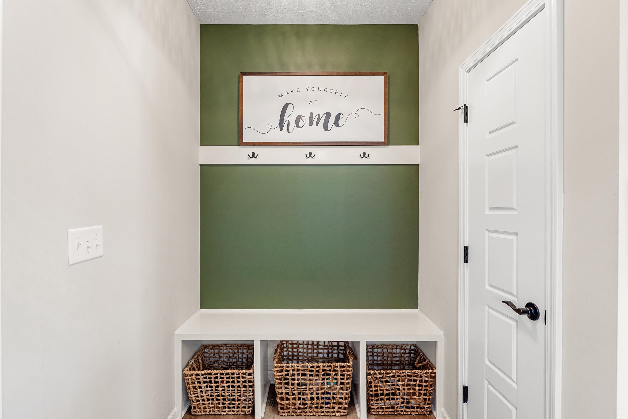 57 Cheney Lane Lafayette, TN 37083 - Photo 14 of 35 a view of a door