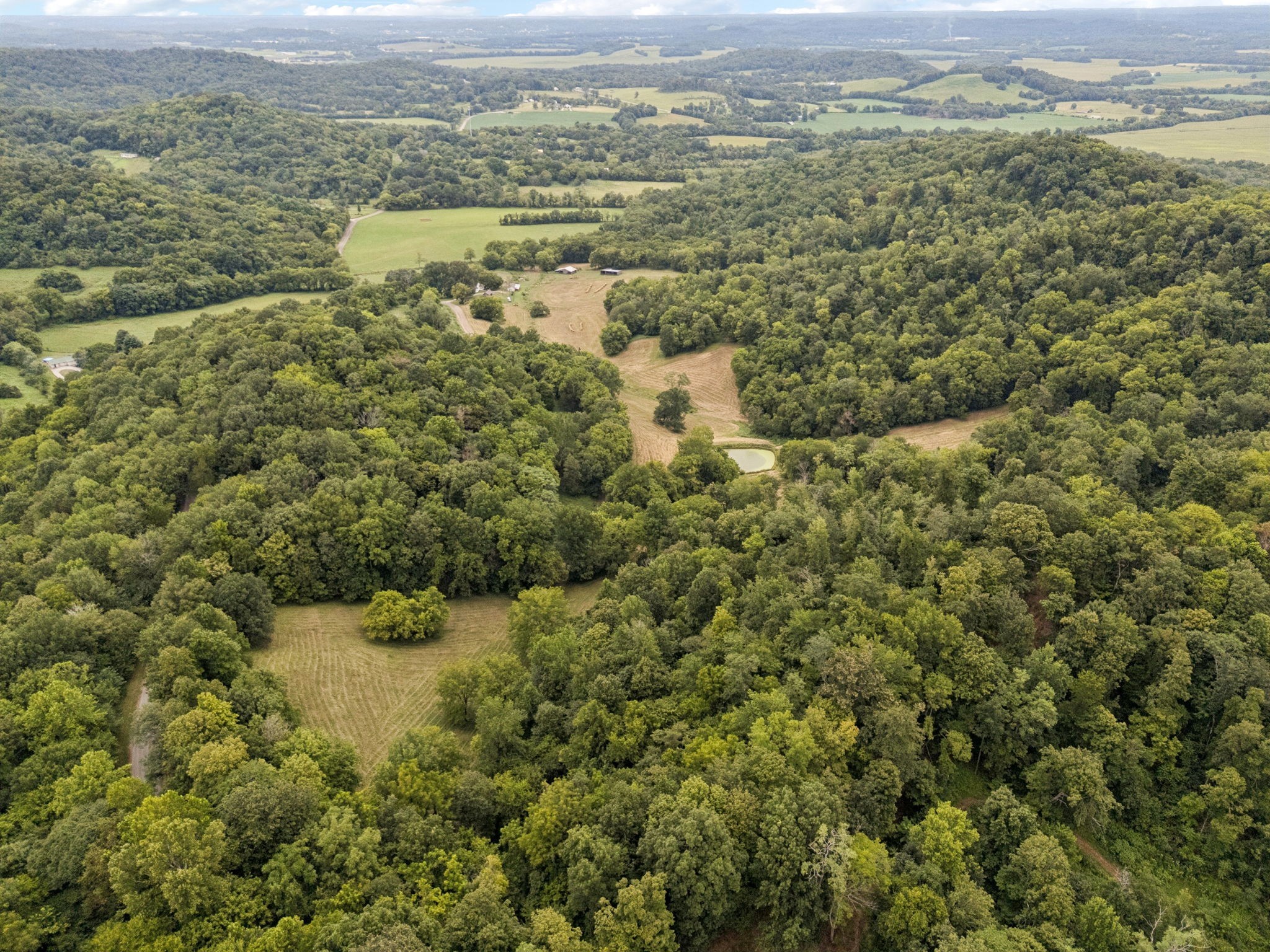 8 Crooked Hill Road Pulaski, TN 38478 - Photo 9 of 26 a view of lake and mountain