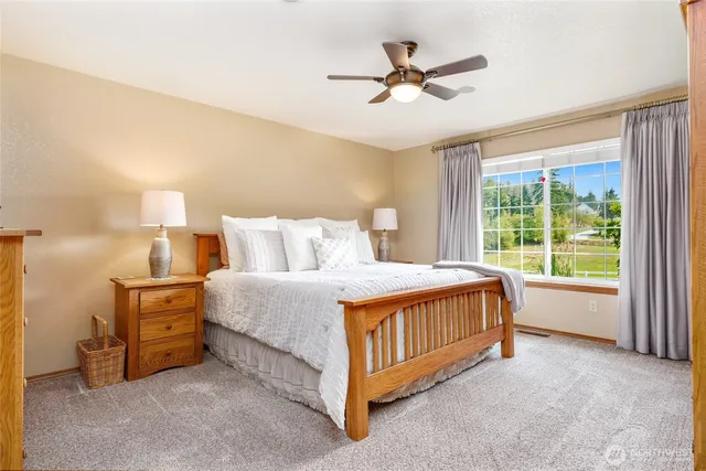 $1,375,999 | 24062 Goldie Lane, Mount Vernon, WA 98273