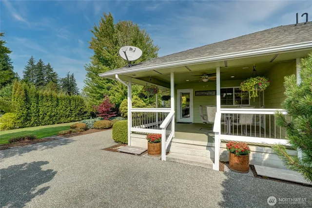$1,375,999 | 24062 Goldie Lane, Mount Vernon, WA 98273