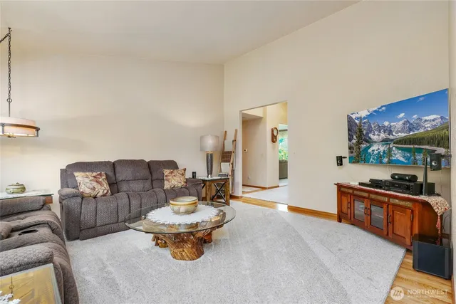 $1,375,999 | 24062 Goldie Lane, Mount Vernon, WA 98273