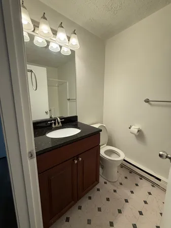 $249,500 | 106 Eastern Avenue, Unit 102, Manchester, NH 03104