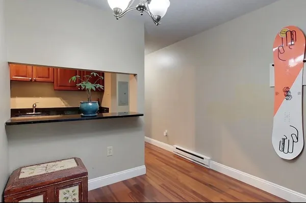 $249,500 | 106 Eastern Avenue, Unit 102, Manchester, NH 03104