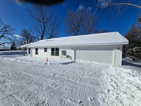 $237,000 | 517 East State Road, Hastings, MI 49058