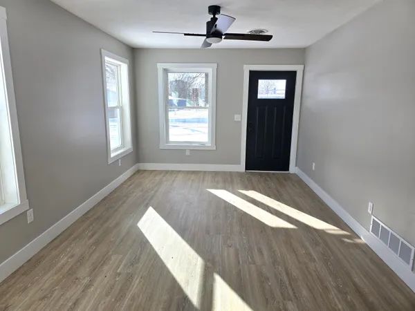 $237,000 | 517 East State Road, Hastings, MI 49058