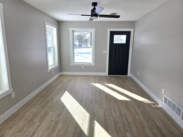 $237,000 | 517 East State Road, Hastings, MI 49058