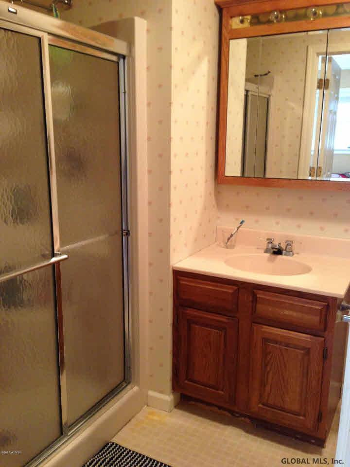 46 Tuthill Road Queensbury, NY 12804 - Photo 15 of 27 Photo 15