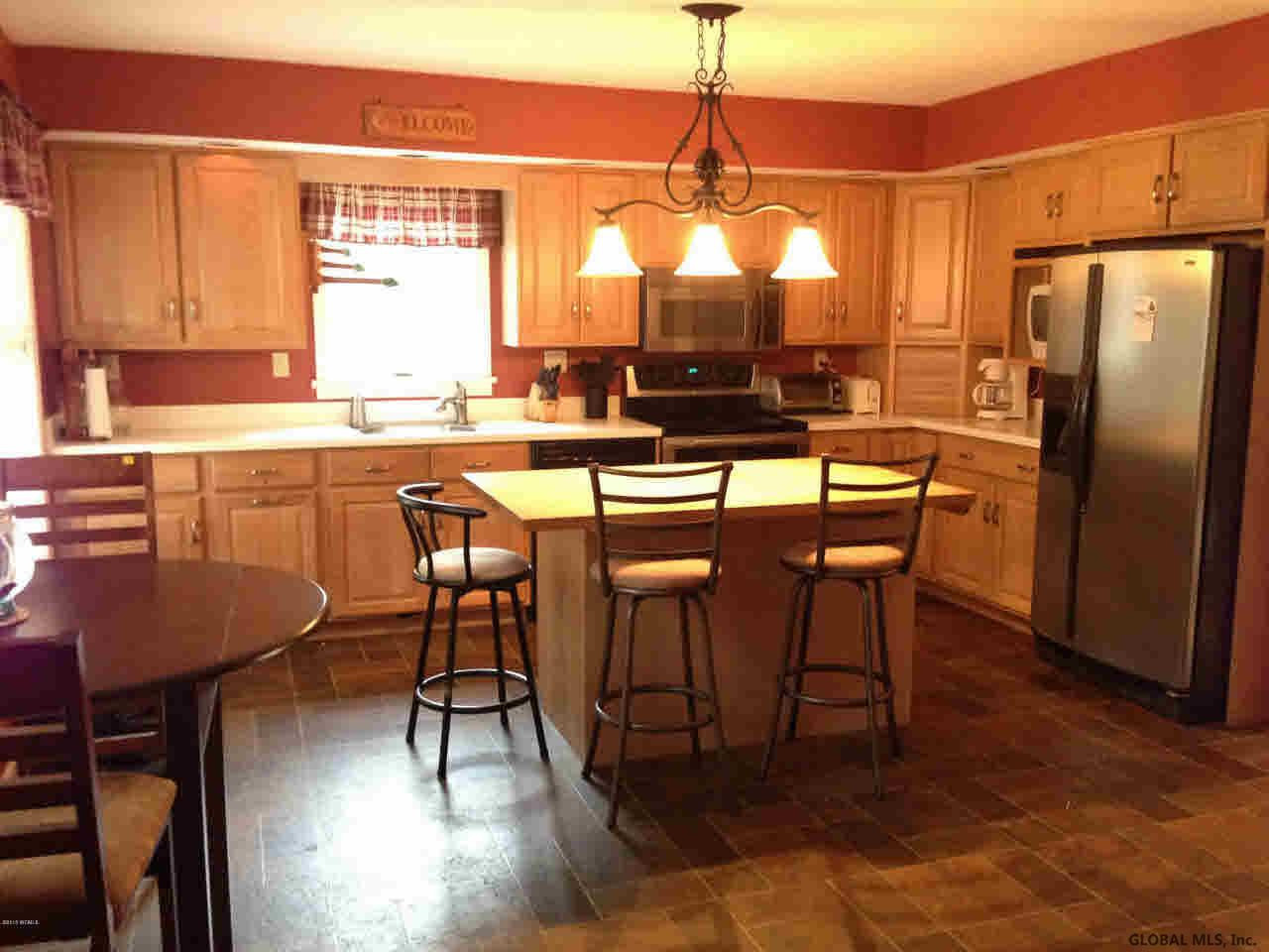 46 Tuthill Road Queensbury, NY 12804 - Photo 3 of 27 Photo 3