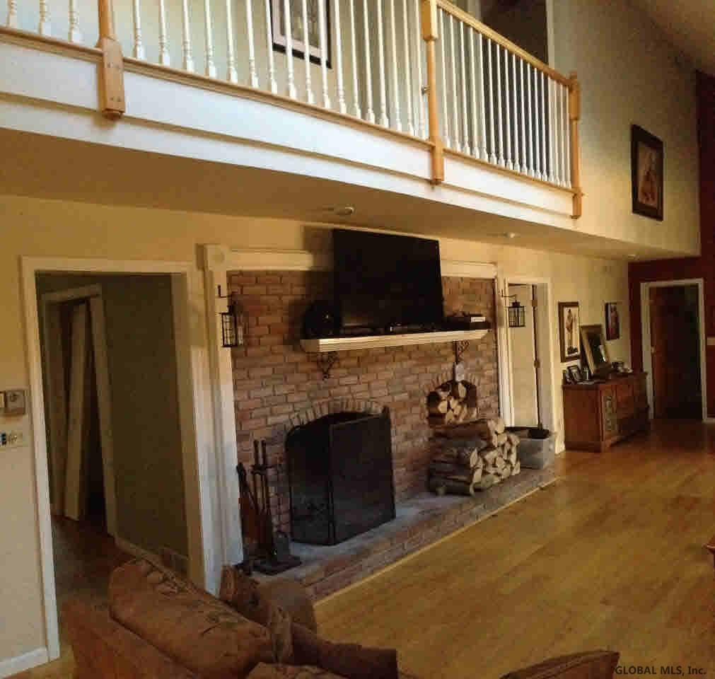 46 Tuthill Road Queensbury, NY 12804 - Photo 8 of 27 Photo 8