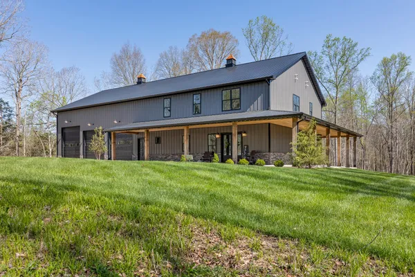$2,390,000 | 610 Dogwood Lane, Burns, TN 37029
