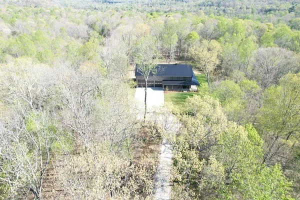 $2,390,000 | 610 Dogwood Lane, Burns, TN 37029