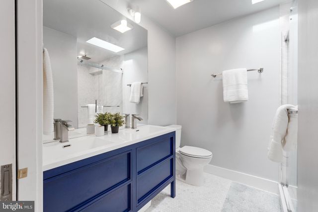 $850,000 | 117 16th Street Southeast, Washington, DC 20003