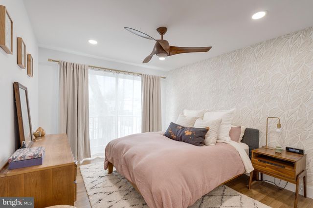 $850,000 | 117 16th Street Southeast, Washington, DC 20003