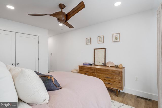 $850,000 | 117 16th Street Southeast, Washington, DC 20003