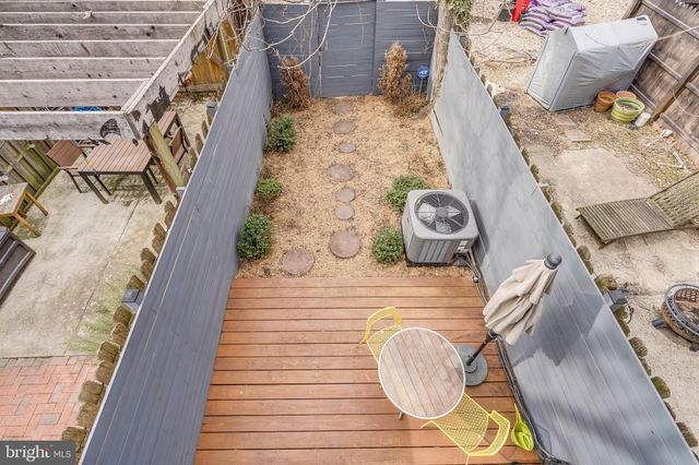 $850,000 | 117 16th Street Southeast, Washington, DC 20003