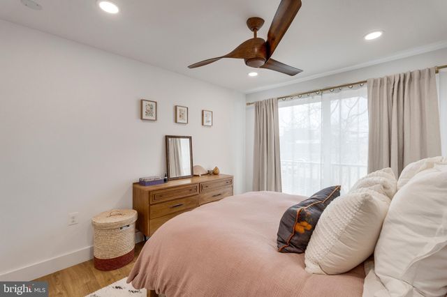 $850,000 | 117 16th Street Southeast, Washington, DC 20003