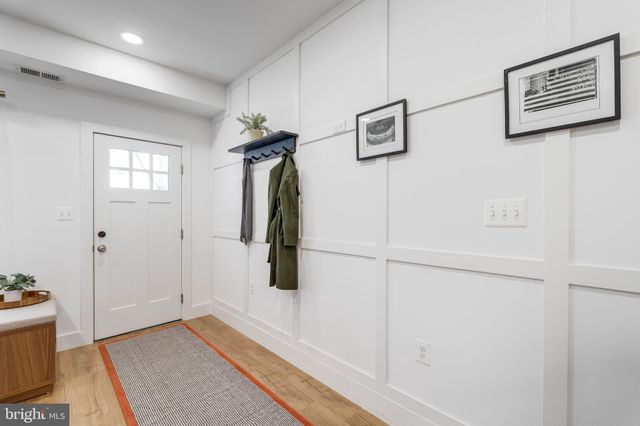 $850,000 | 117 16th Street Southeast, Washington, DC 20003